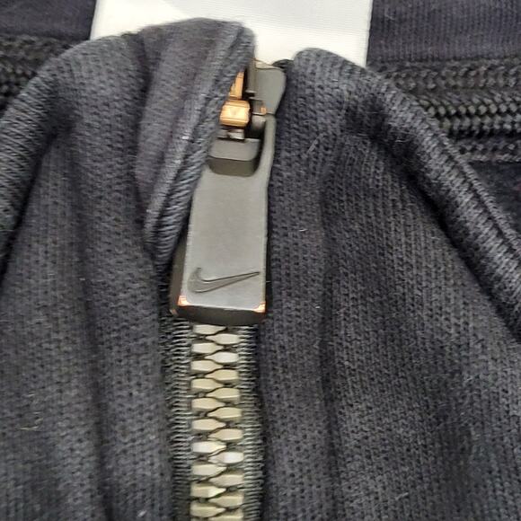 NIKE University-of-Dayton 1/4-Zip Sweatshirt M 22x24 Cropped - Picture 15 of 16